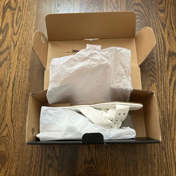 BNWT Knotted Belt Sandals FASHION NOVA - Picture 4 of 8